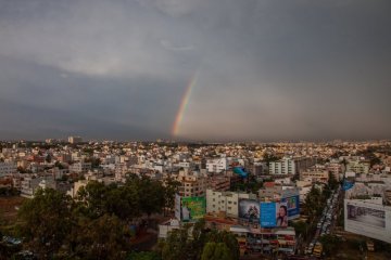 The grey dysfunction of unplanned urban concrete